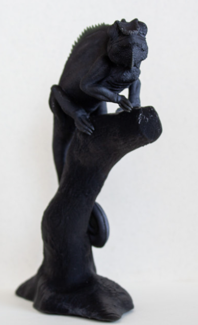 Caméléon sur une branche par Animal den miniatures