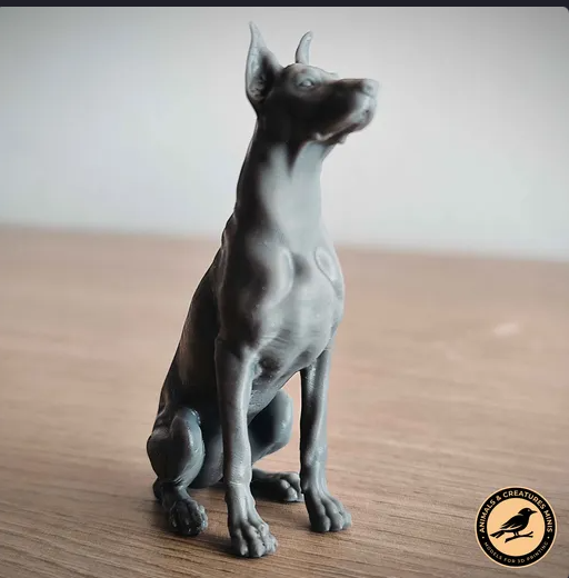 Doberman assis des miniatures d'Animaux et Créatures en impression 3D