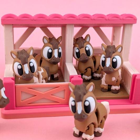 Flexi horses with accessories from GOB3D / colorful FDM print