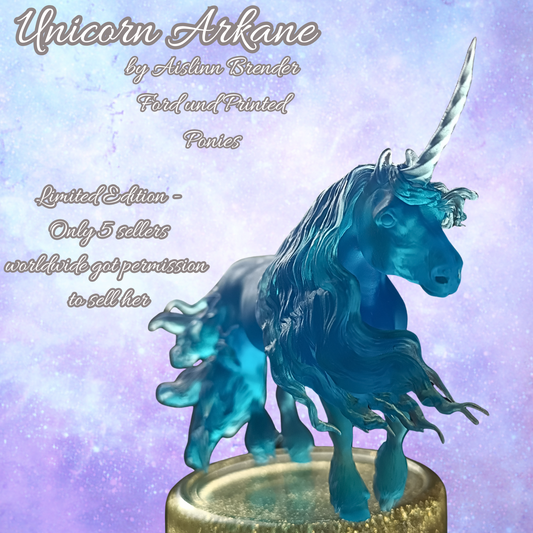 Kaltblütige Einhorn Stute "Arkane" von Aislinn Brender Ford und PrintedPonies / Limitierte Stückzahlen + Zertifikat