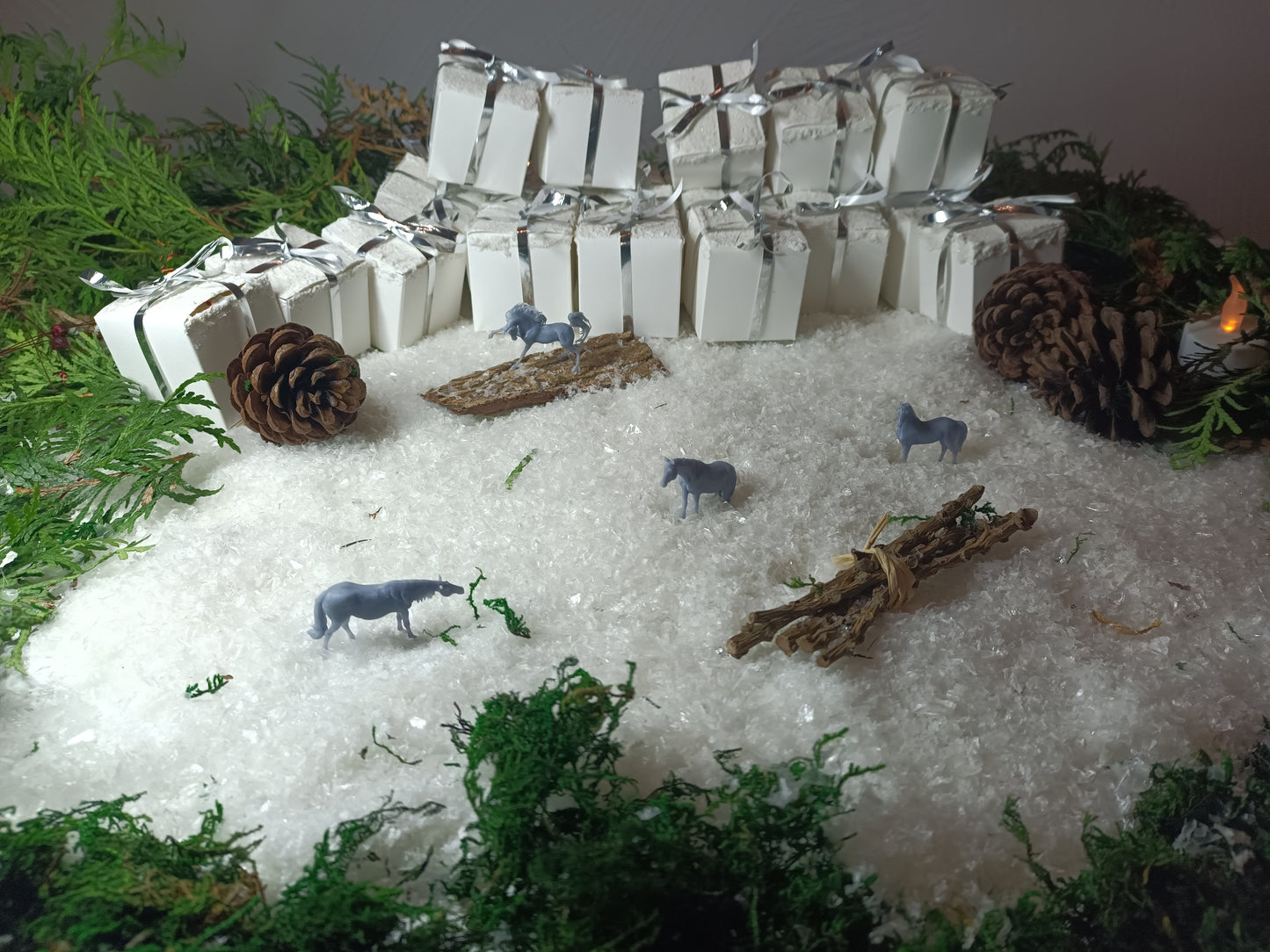 Modellpferde Adventskalender - in Micro 1:64 und 1:32 erhältlich / Limitiert