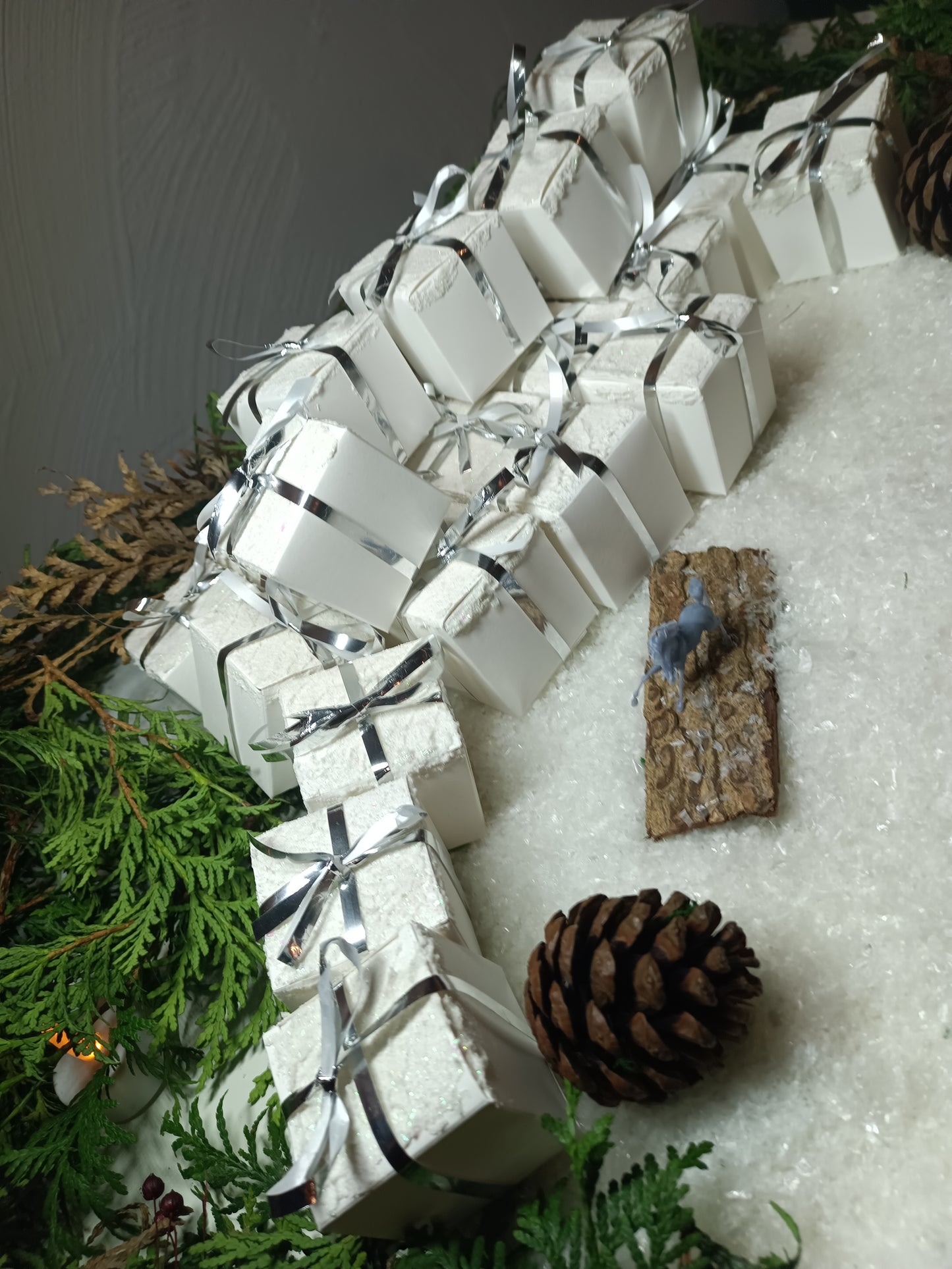 Modellpferde Adventskalender - in Micro 1:64 und 1:32 erhältlich / Limitiert