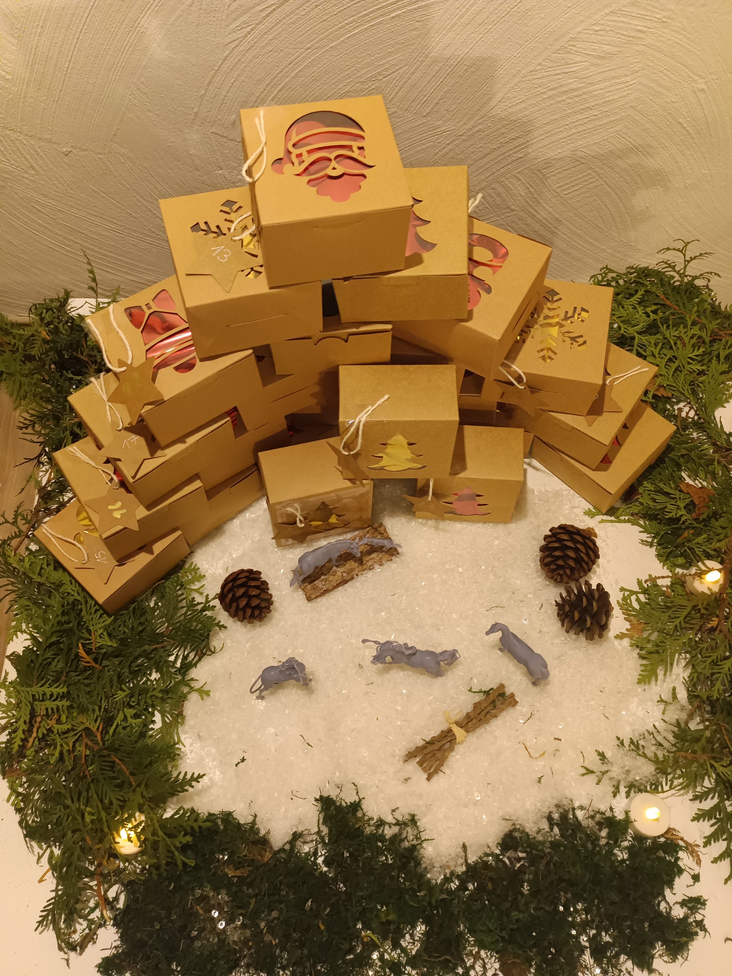 Modellpferde Adventskalender - in Micro 1:64 und 1:32 erhältlich / Limitiert