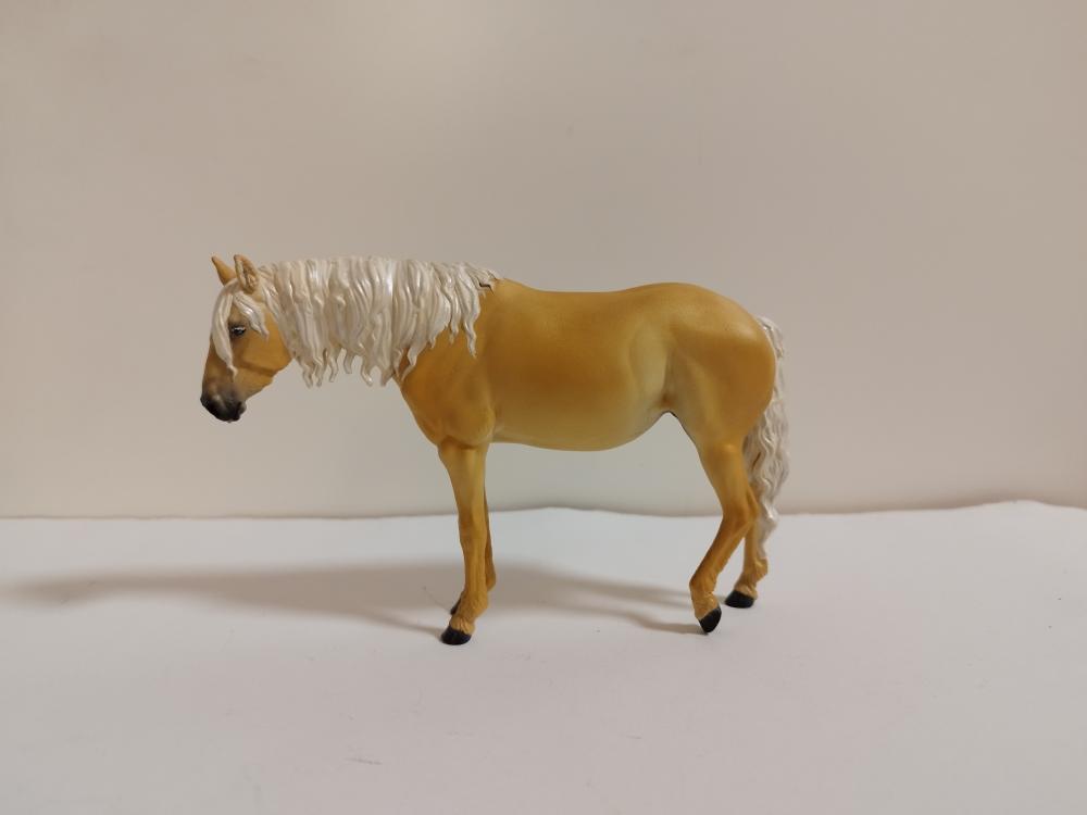 Custom model horse painting service