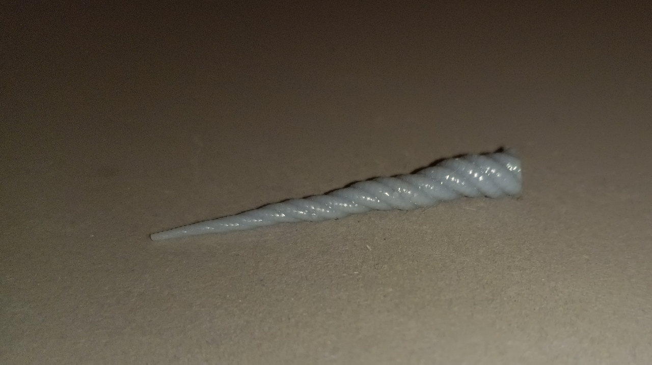 Unicorn horn with magnet as a 3D print