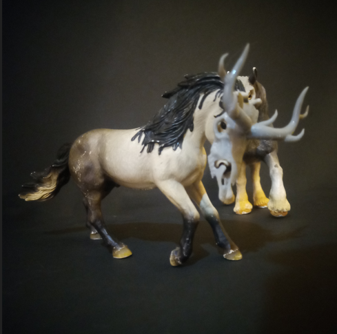 Skull masks for model horses / Exclusively available from us