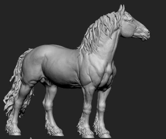 Draft Horse mit wehender Mähne und lockigem Schweif von Kristina Katunina