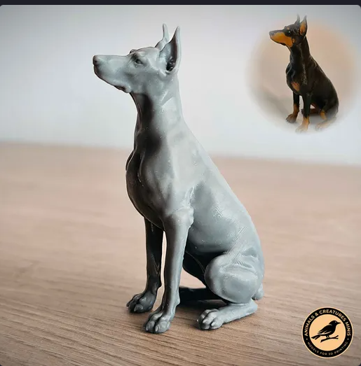 Doberman assis des miniatures d'Animaux et Créatures en impression 3D