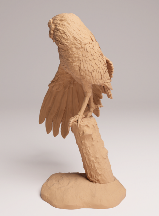 Kaninchenkauz auf Stamm  von Animal den miniatures