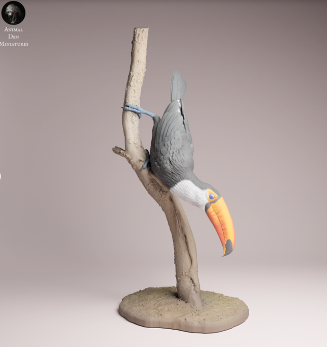 Tukan klettert Ast herunter von Animals den miniatures