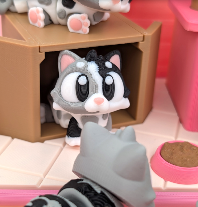 Flexi Katzen mit Zubehör von GOB3D / bunter FDM Druck