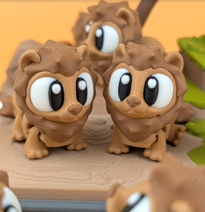 Flexi Lions with accessories from GOB3D / colorful FDM print