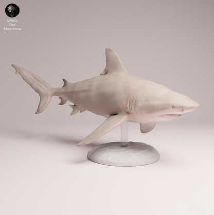 Bull Shark by Animal Den Miniatures / As a miniature animal figurine