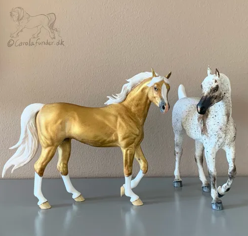 Araberstute "Natalia" von Carola Funder / unbemaltes Resin Modellpferd