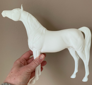 Araber Modell Pferd als 3D Druck mit erhobenem Kopf von Carola Funder