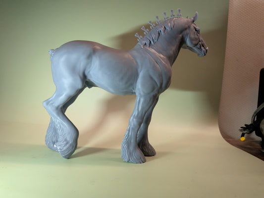 A-ware Nr. 39 Größe 1:9 - Draft Horse Hengst von BreathTime